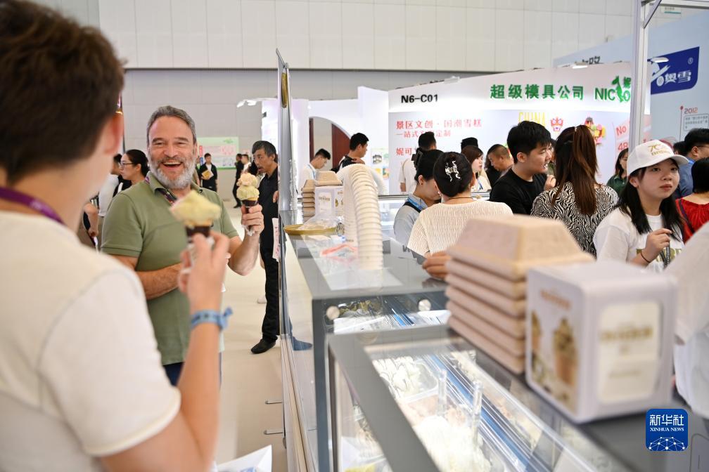 奔驰宝马可以用qq登陆的